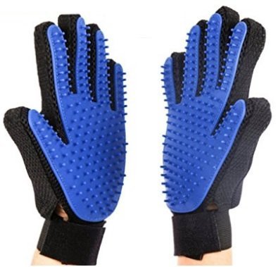 You are currently viewing [The latest and Upgrade Version] Pet Grooming Glove ARUSS–Efficient Pet MAGIC Hair Remover – Gentle Deshedding Brush Glove – Massage Tool with Enhanced Five Finger Design – Perfect for Dogs and cats