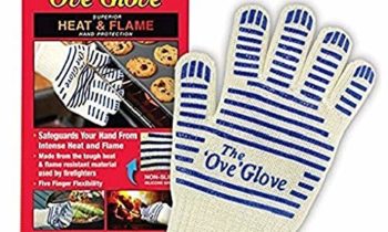 Read more about the article Ove’ Glove, Heat Resistant, Hot Surface Handler Oven Mitt/Grilling Glove, Perfect For Kitchen/Grilling, 540 Degree Resistance, As Seen On TV Household Gift