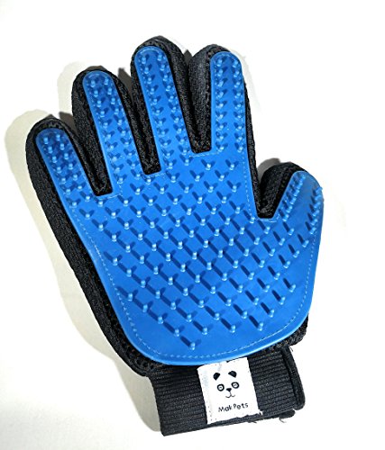Read more about the article MakPets. Pet Grooming Brush Glove for Dogs & Cats