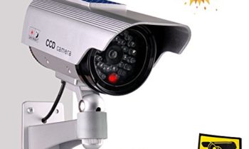 Read more about the article Iseeusee Solar Powered Dummy Surveillance Bullet Fake Camera With Flashing Led-Grey Battery Recharged by Sun, Home or Business, Silver