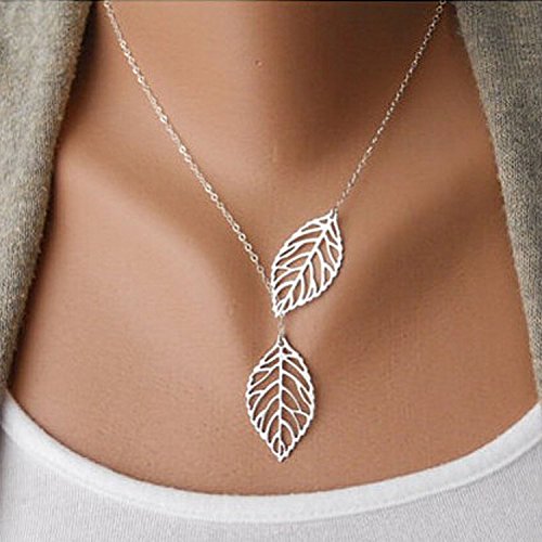 You are currently viewing Aukmla Chic Leaf Shaped Chain Jewelry Necklaces for Women and Girls (Silver)