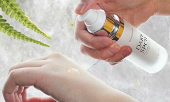 Read more about the article EnaSkin Dark Spot Corrector Remover for Face and Body,Formulated with Advanced Ingredient 4-Butylresorcinol, Kojic Acid, Lactic Acid and Salicylic Acid (1 Fl Oz)