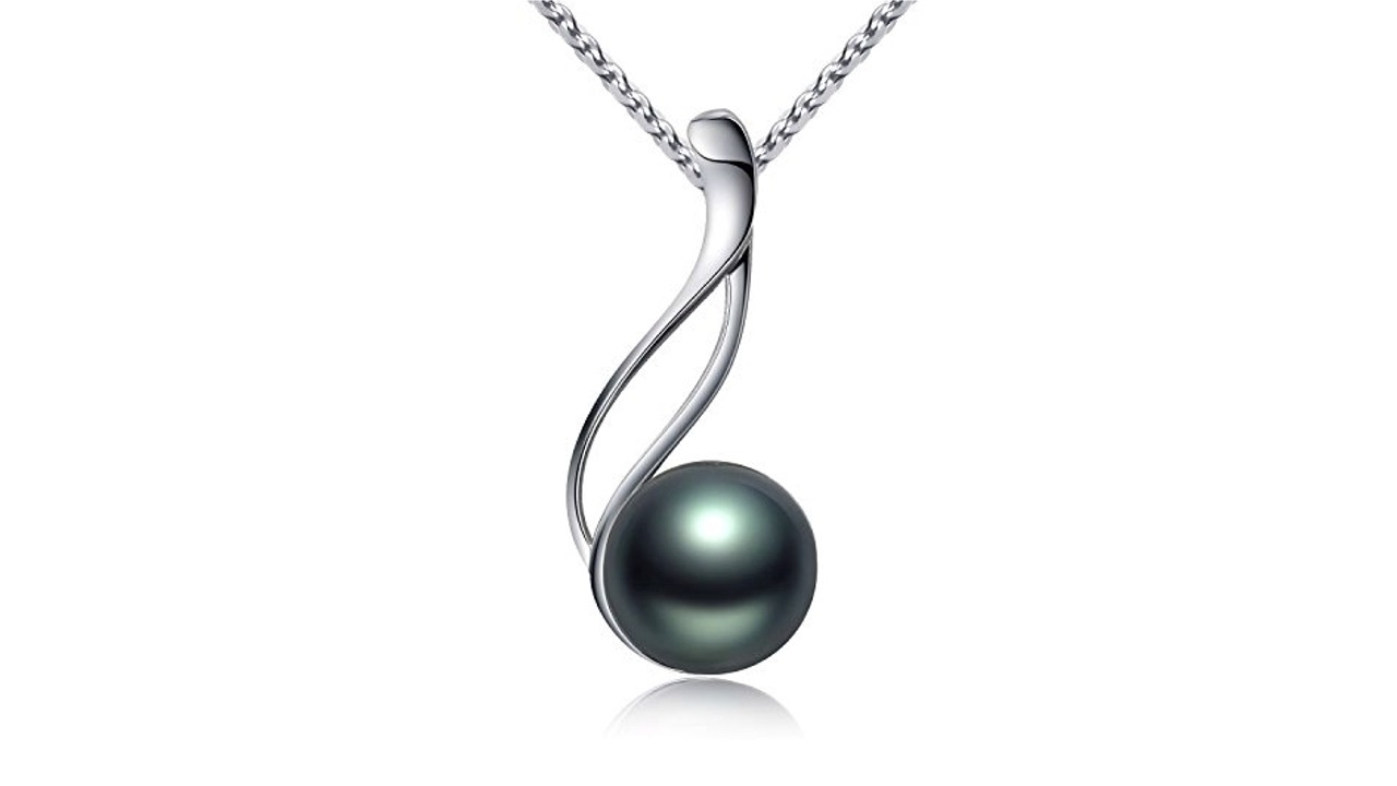 Read more about the article Tahitian Cultured Black Pearl Pendant Necklace Review & Ratings