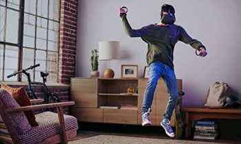 Read more about the article Oculus Quest All-in-one VR Gaming Headset – 64GB